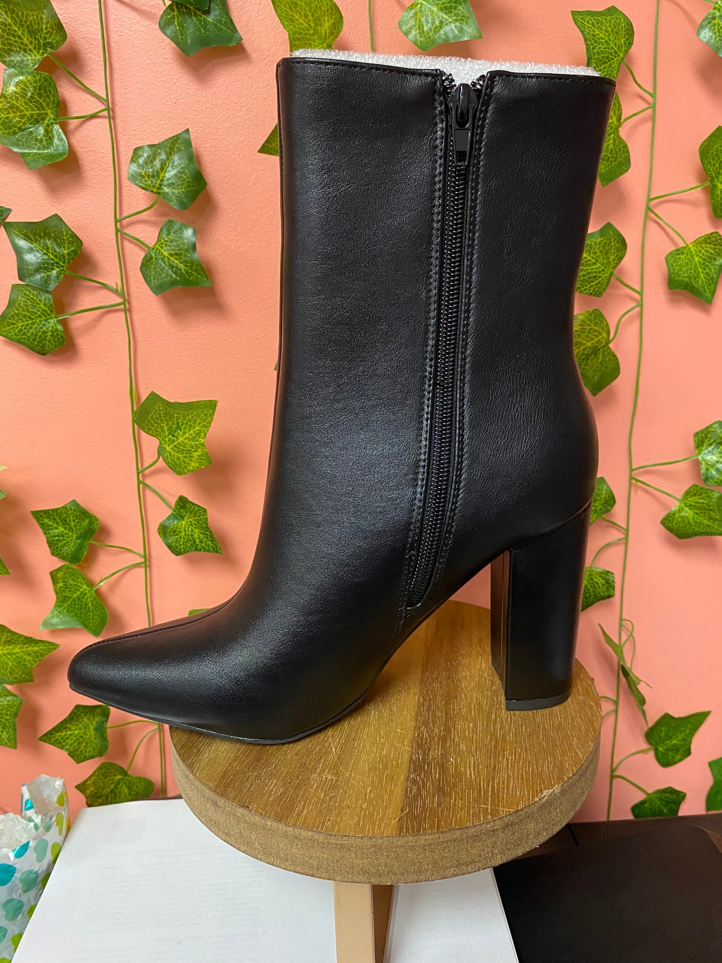 Bellflower Black Boots